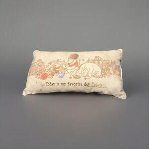 Disney Epcot World‎ Showcase UK Pavilion WINNIE THE POOH Pillow